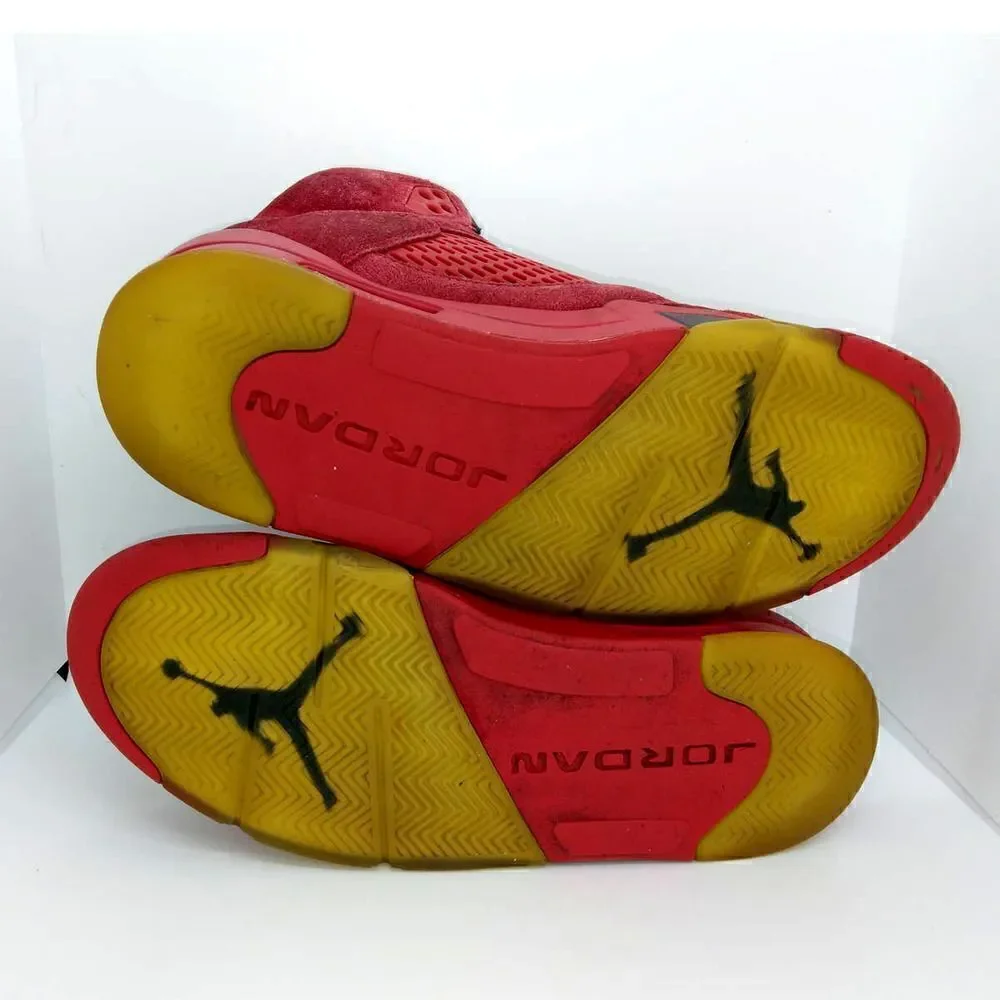 Air Jordan 5 Retro Mens Pre-owned Red Suede & Black Accents Sneakers - sz. 9